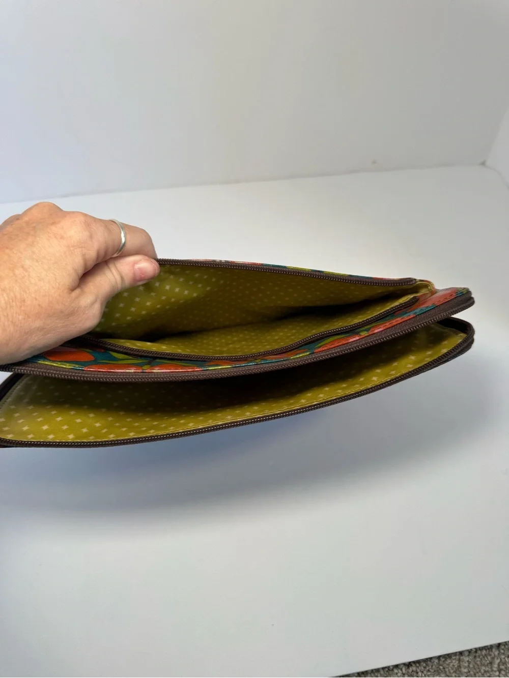 Fossil Key-Per Tablet Sleeve